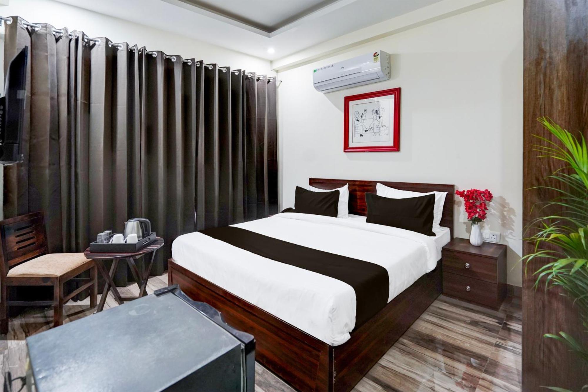 Townhouse Delight Inn Gurgaon Exteriör bild