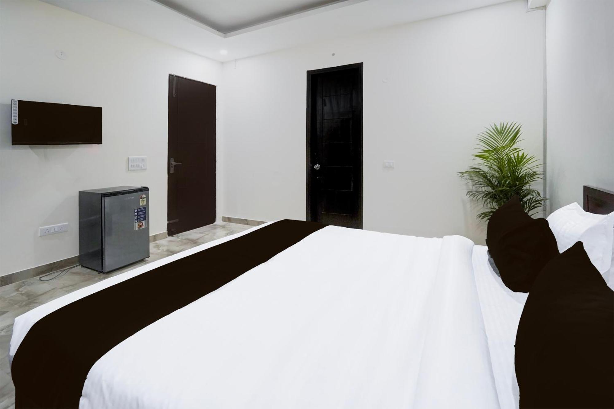Townhouse Delight Inn Gurgaon Exteriör bild