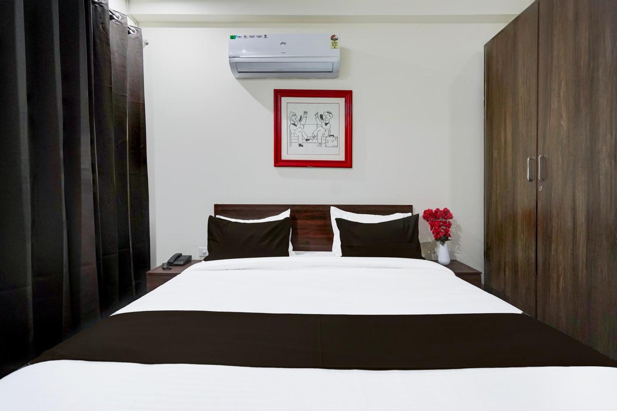 Townhouse Delight Inn Gurgaon Exteriör bild
